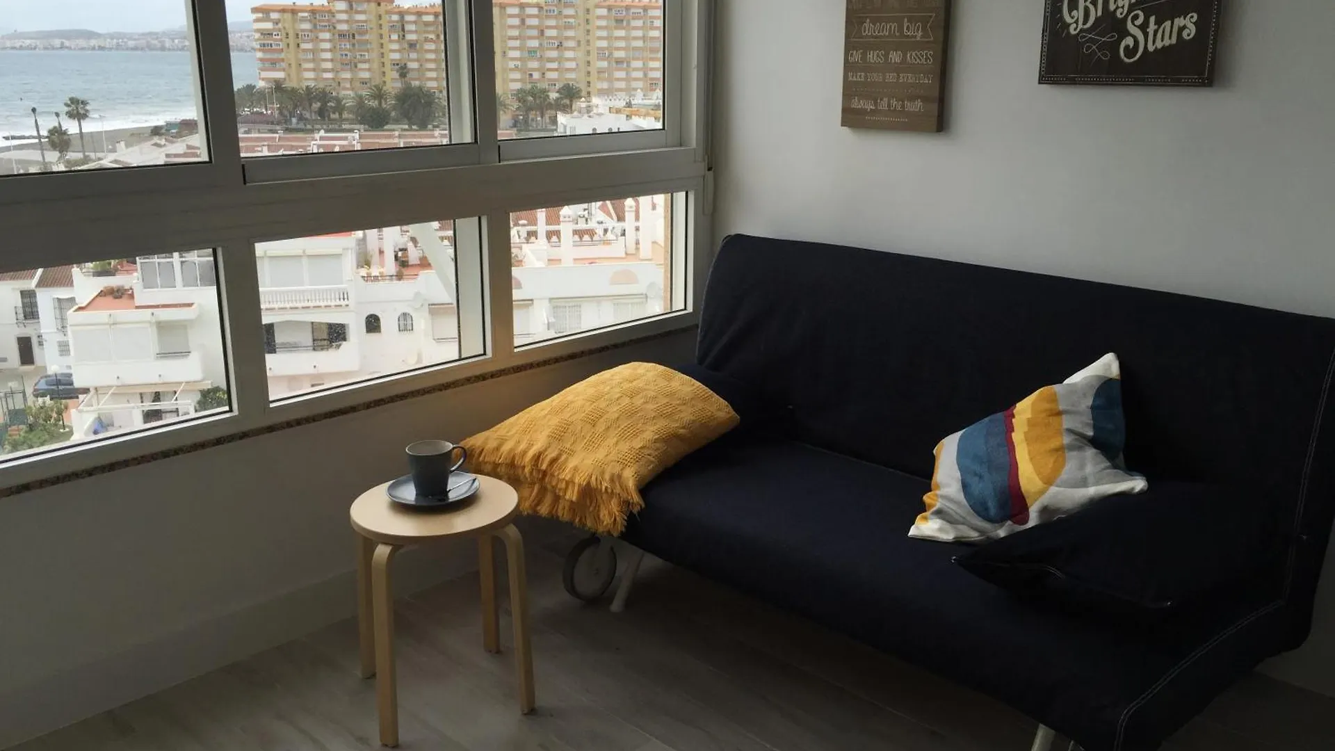 Apartamento Frente Al Mar Algarrobo Costa
